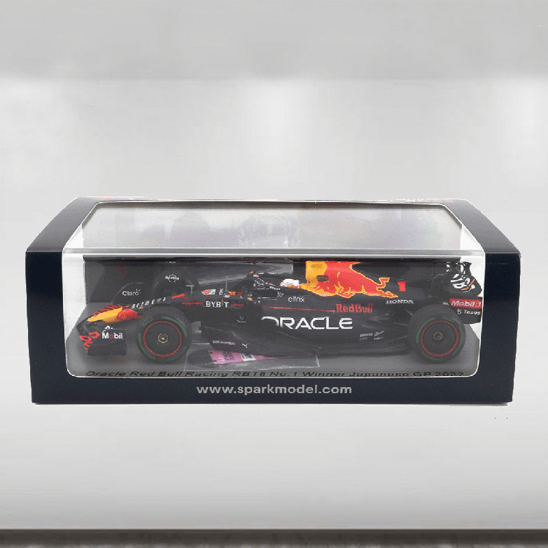 Spark Models 2022 1:43 Oracle Red Bull Racing RB18 Max Verstappen 