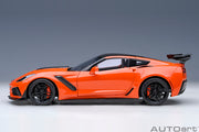 AutoART 71279 Chevrolet Corvette C7 ZR1 Sebring Orange Tintcoat