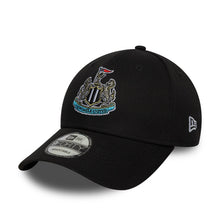 Load image into Gallery viewer, Newcastle United Core 9Forty Cap Adults - Black